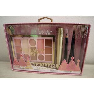 Nicole Miller New York Holiday Eyeshadow Palette Eye Makeup Collection, 4-Pc Set